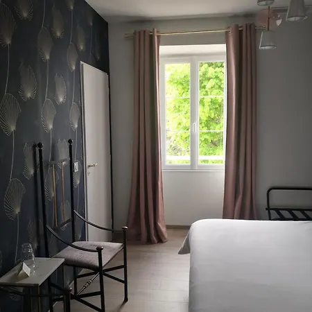 La Maison De Bruno Πανσιόν 3*